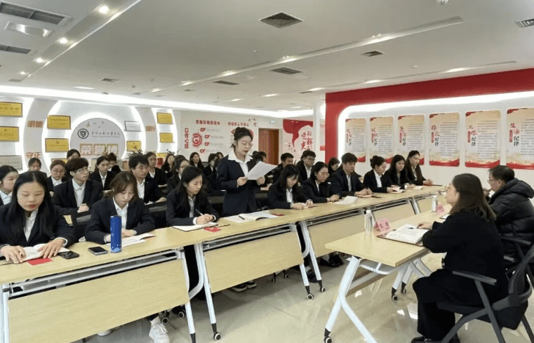 资阳口腔职业学院