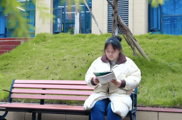 仁寿新科学校 仁寿新科学校