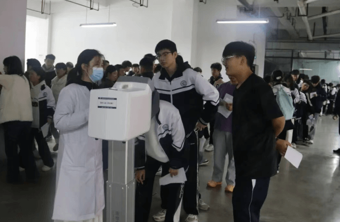 成都广信数字技术职业学校