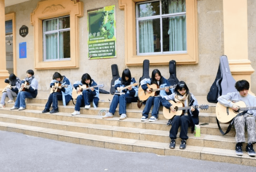 四川五月花技师学院 四川五月花技师学院