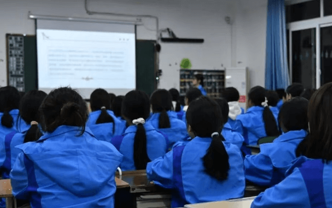 南充工贸科技职业学校 南充工贸科技职业学校