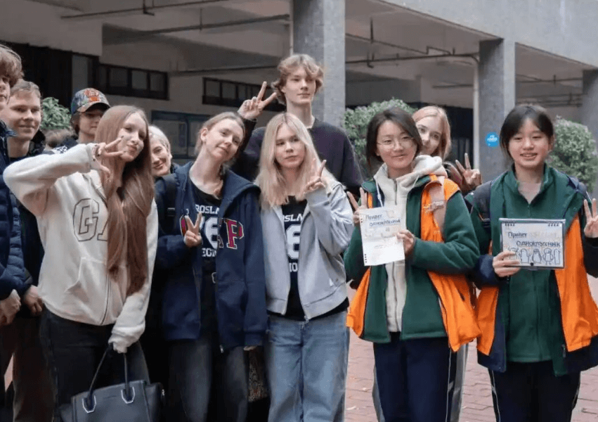 成都市实验外国语学校