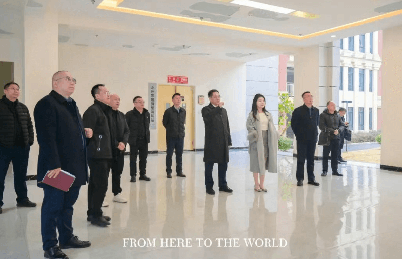 北外附属东坡外国语学校 北外附属东坡外国语学校