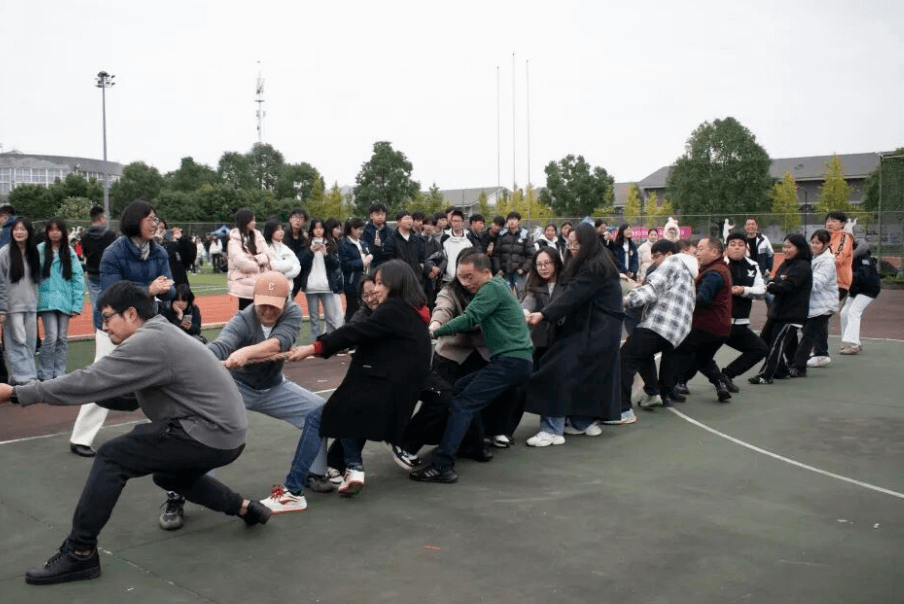 四川天府新区航空旅游职业学院