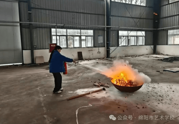 绵阳市艺术学校