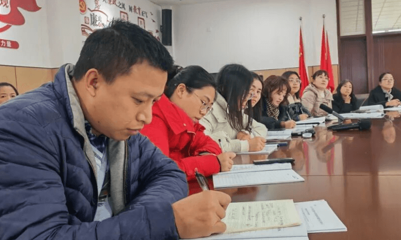 四川省简阳中学