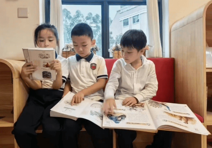 新川外国语高中 新川外国语高中