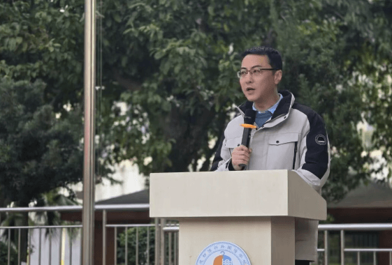 成都佳兴外国语学校 成都佳兴外国语学校