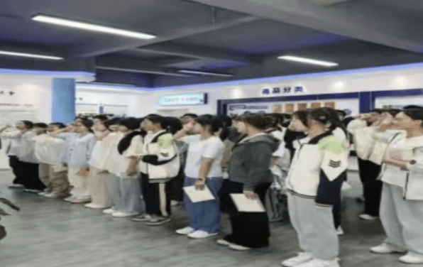 四川省彭州市第一中学 四川省彭州市第一中学