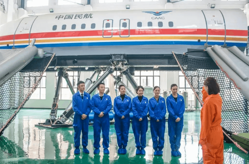 四川航空旅游职业学院 四川航空旅游职业学院