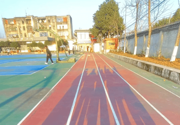 成都广信数字技术职业学校