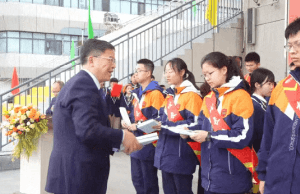 成都外国语学校