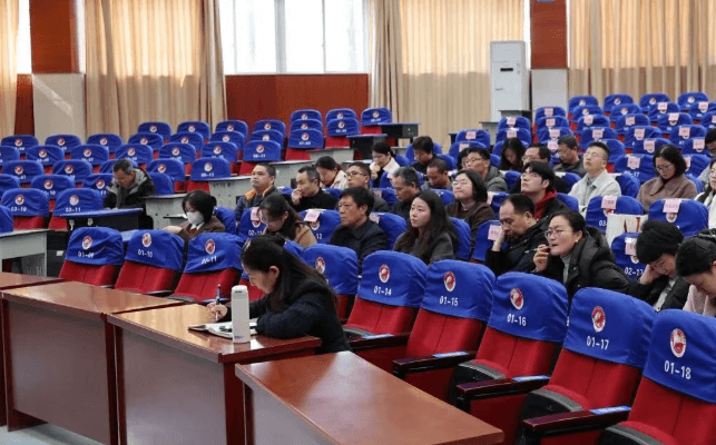 四川省成都市龙泉中学校 四川省成都市龙泉中学校