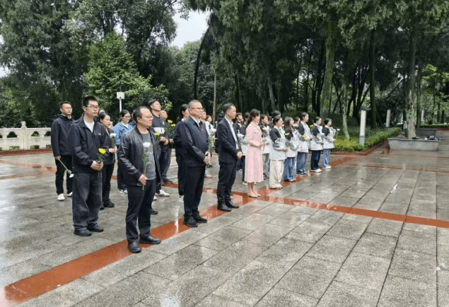 四川省轻化工程学校