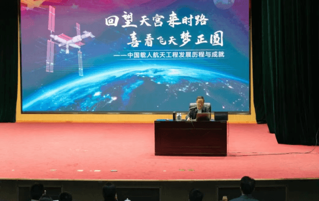 2026年成都市实验外国语学校高中怎么样_好不好