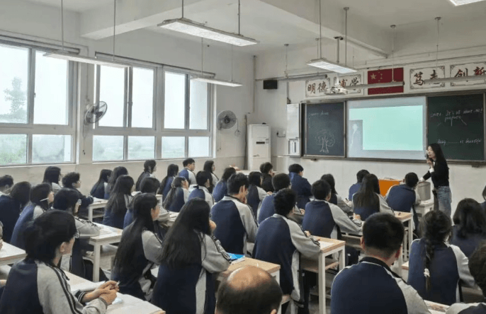 2026年都江堰市育才高级中学校怎么样_好不好