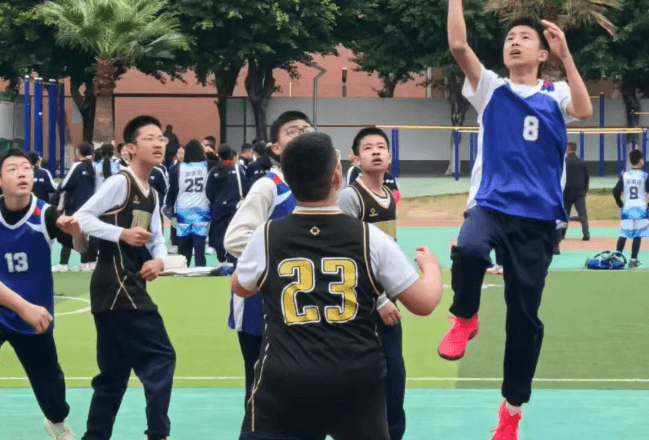 成都师上高中 成都师上高中