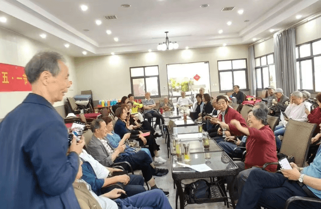 四川省彭州市第一中学 四川省彭州市第一中学