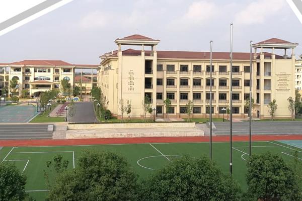 泸州市江阳职业高级中学校 泸州市江阳职业高级中学校