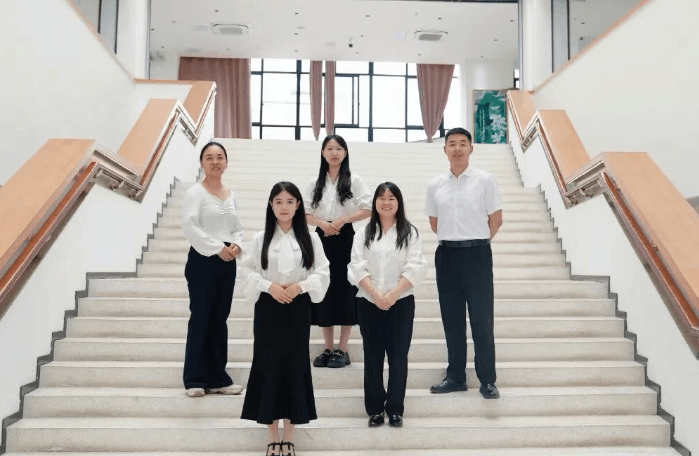 双流艺体中学