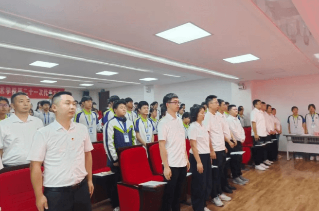 四川省服装艺术学校