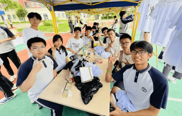 成都市新津区成外学校