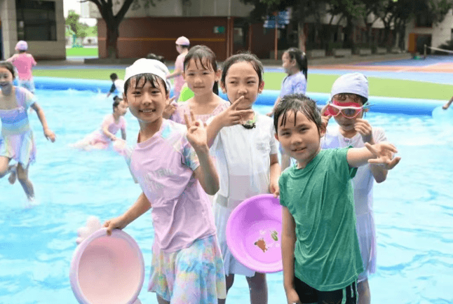 成都市武侯区盐外芙蓉学校