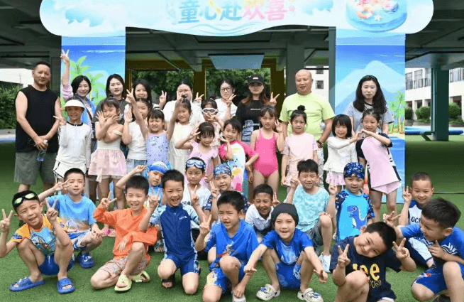 成都市武侯区盐外芙蓉学校