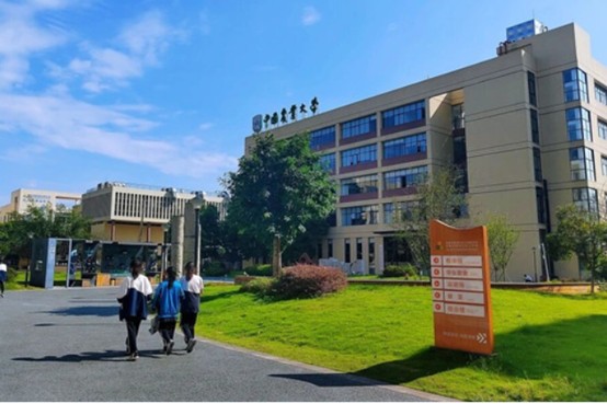 成都市新津区职业高级中学教学楼 成都市新津区职业高级中学教学楼