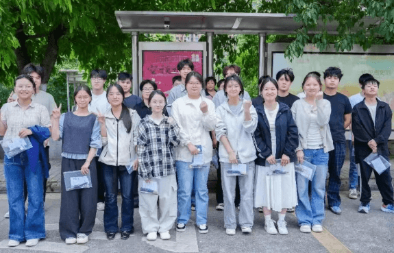工贸学校