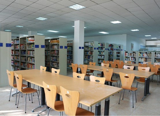 锦江区嘉祥外国语高级中学图书馆 锦江区嘉祥外国语高级中学图书馆
