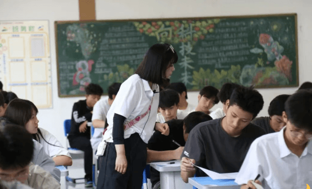 川绵高技校