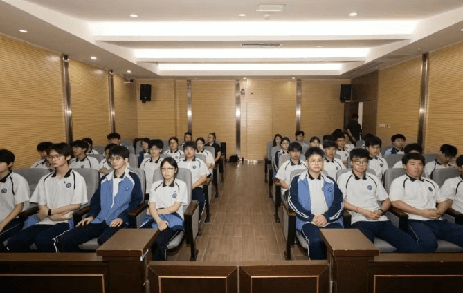 绵阳博美实验高级中学