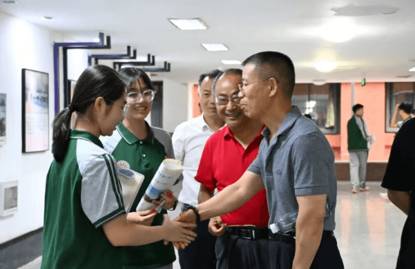 成都实外新都五龙山学校 成都实外新都五龙山学校