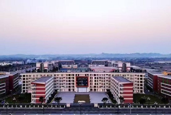 乐山医药科技学校教学楼 乐山医药科技学校教学楼