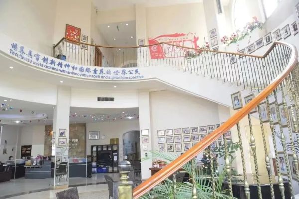 天府新区麓山光亚学校学费