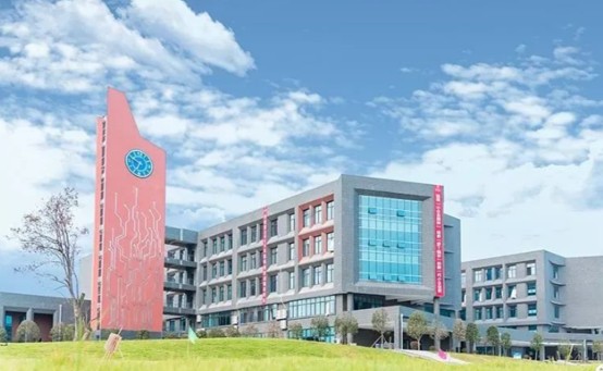 四川经济管理学校教学楼 四川经济管理学校教学楼