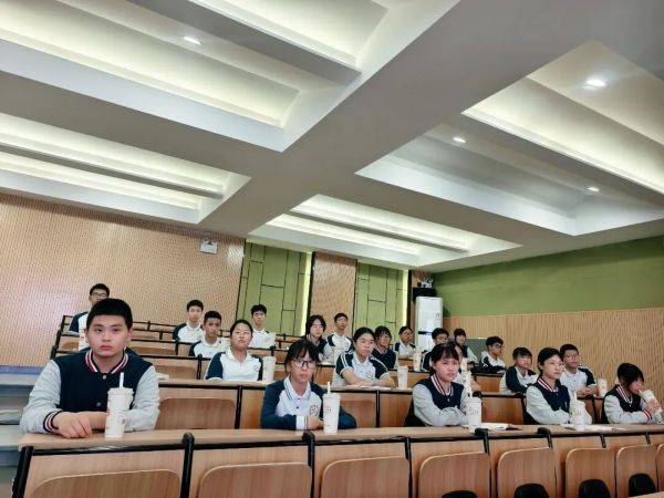 冠城实验学校