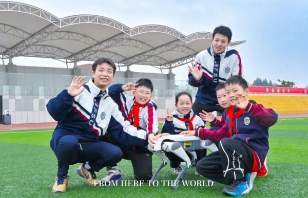 北外附属东坡外国语学校 北外附属东坡外国语学校