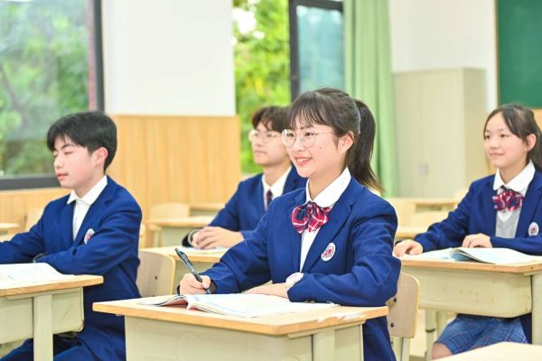 成都川科外国语学校小学部怎么样?