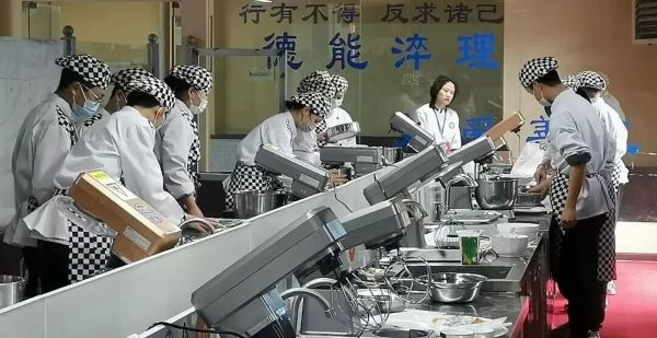 成都华商理工职业学校考证 成都华商理工职业学校考证