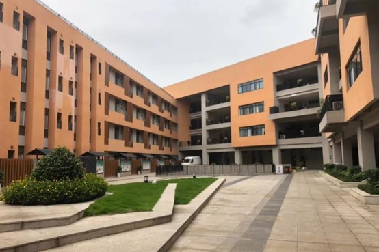 天府师大一中教学楼 天府师大一中教学楼